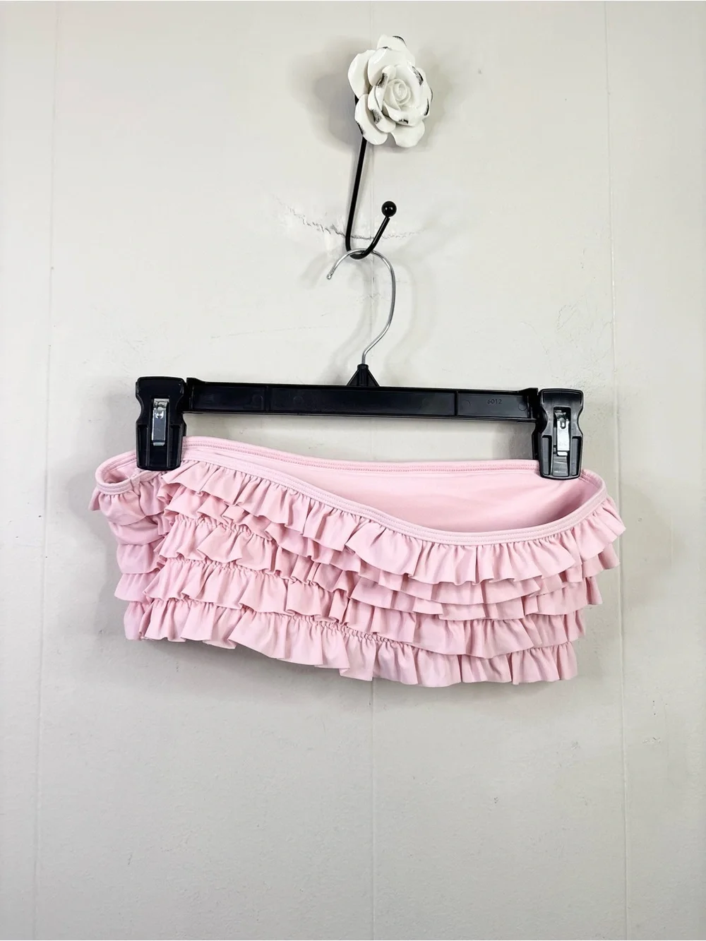 Chloe rose light pink ruffle strapless swimsuit size small